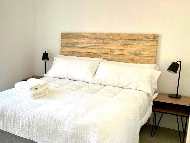Thumbnail: Queen Headboard 