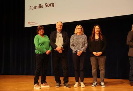 Familie Sorg erhält den Sport-Ehrenamtspreis für „Besonderes gemeinschaftliches Ehrenamt“