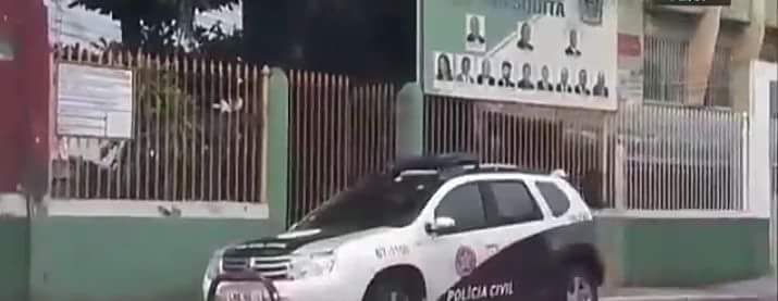 AGORA E COM A POLÍCIA!