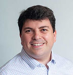 Cash Headshot.jpg