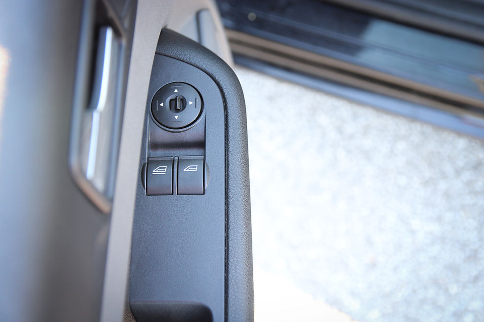 Miniatura: FORD FOCUS 1.6i