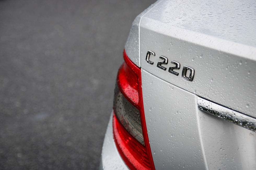 Miniatura: MERCEDES-BENZ C220D AVATGARDE