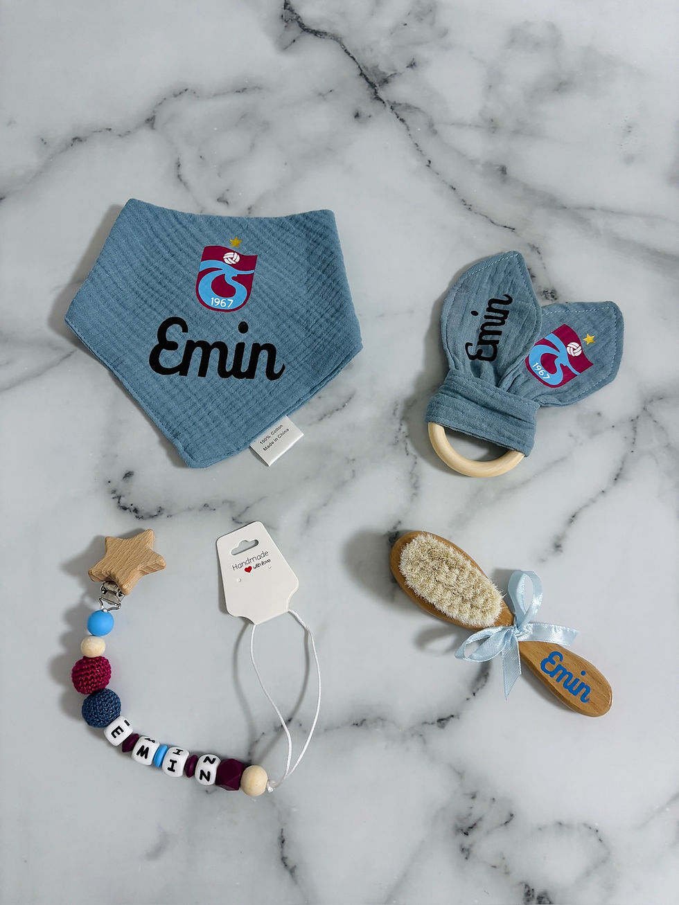 Thumbnail: Trabzonspor Geschenkset Baby in Hellblau und Rosa