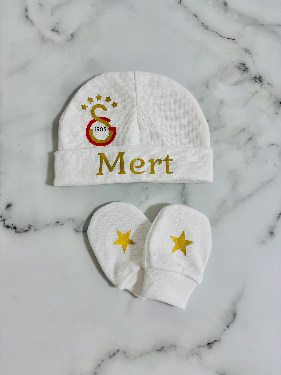 Miniatura: Langarm Galatasaray Babybody, Babymütze und Babyhandschuhe Personalisiert