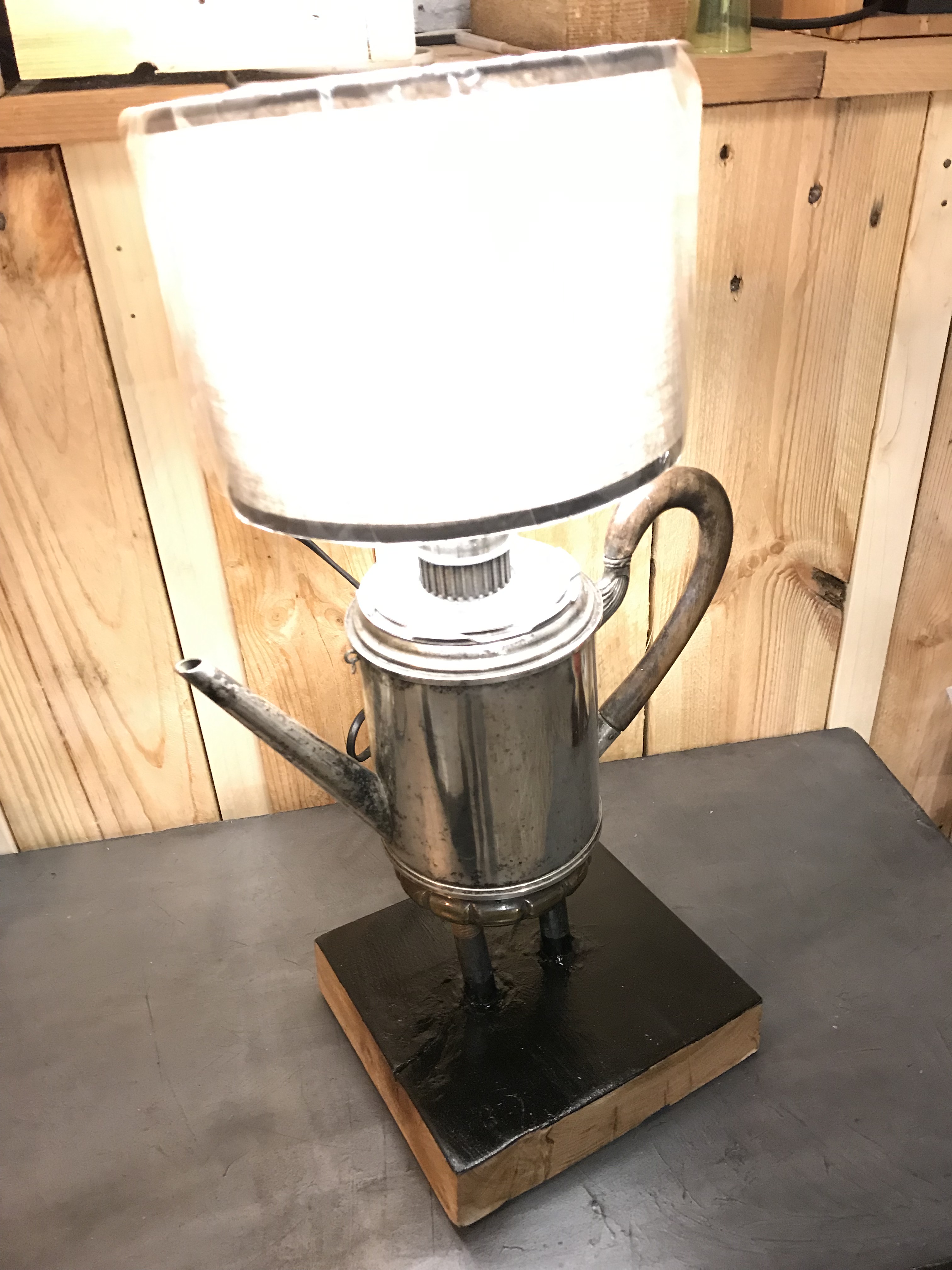 Lampe cafetière
