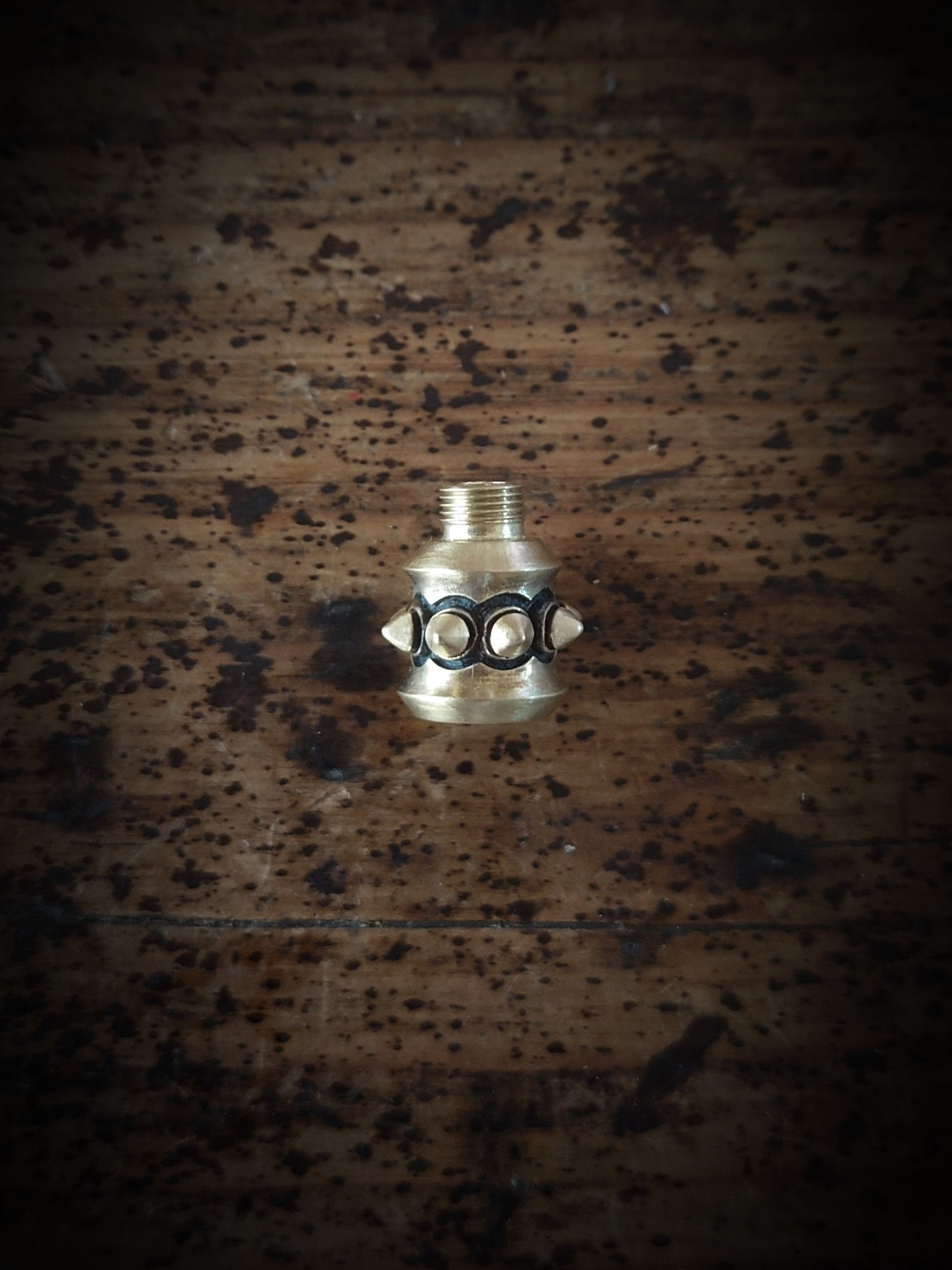 スタッズ先端パーツ(レギュラーサイズ)真鍮製　艶消しヘアライン