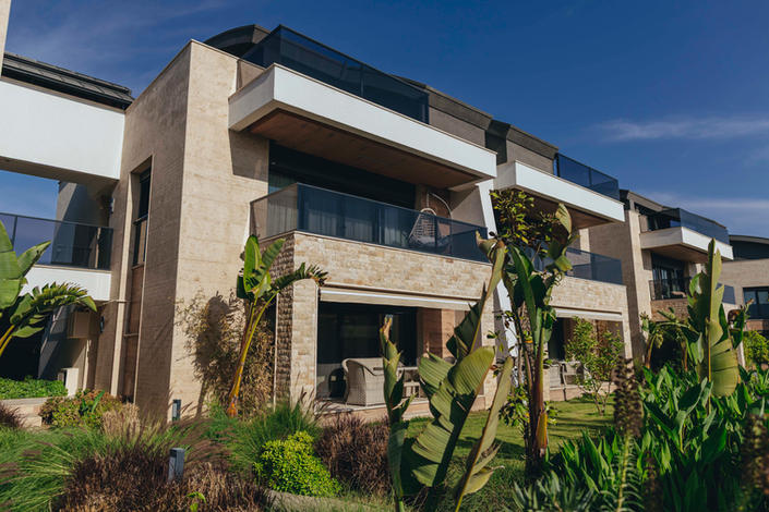 Luxury Garden Suites