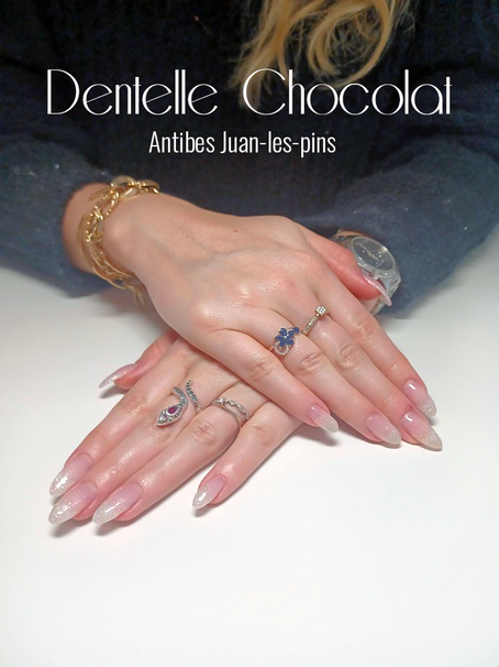 onglerie Antibes Juan-les-pins. Dentelle Chocolat ♥ Cara ♥