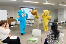 ワーク中のようすダイバーシティ×ソシオドラマ -「他者理解がひらめく即興心理劇」