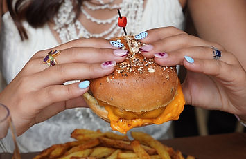 cheese_burger_black_angus__BERYTUS_restaurant_pontoise_cuisine_libanaise_et_bistrot (1).jp