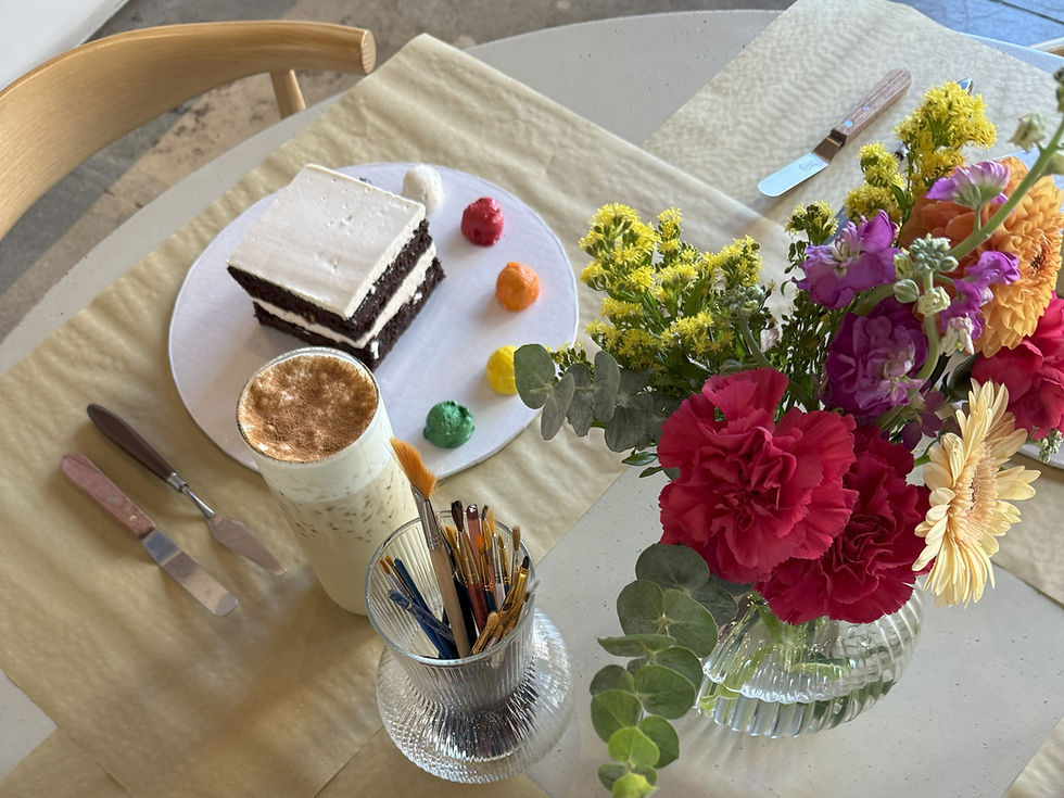 Cake Canvas & Coffee - Sunday