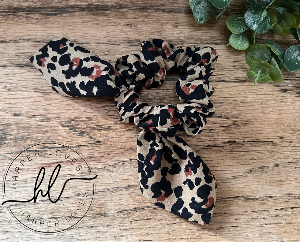 Thumbnail: Our Harper Loves Silk Autumnal Hair Scrunchies 159