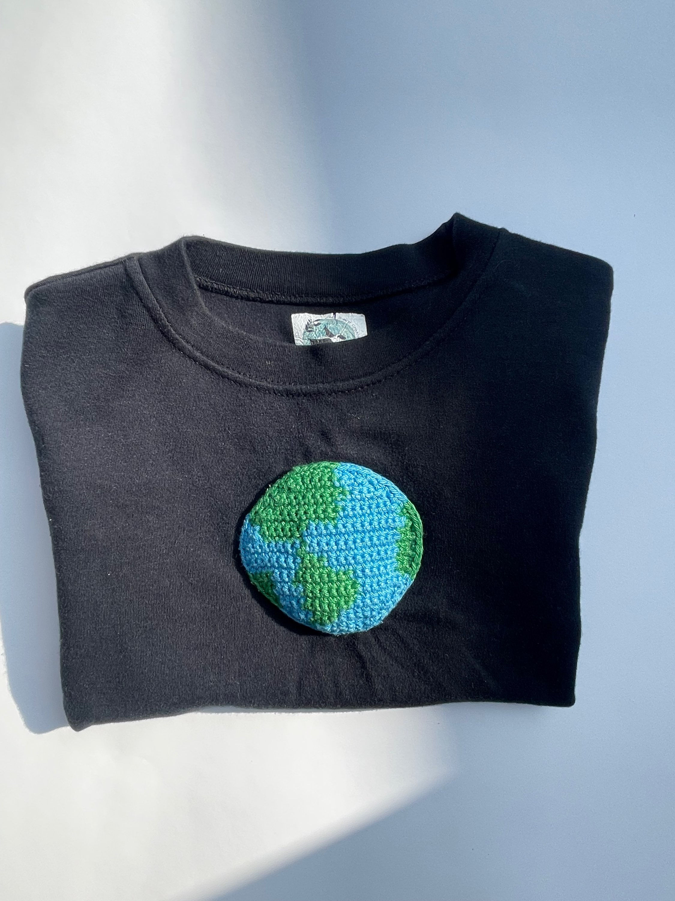 World Tee - Age 2 Years (96cm)