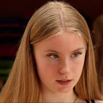 Oudste dochter Joyce.png
