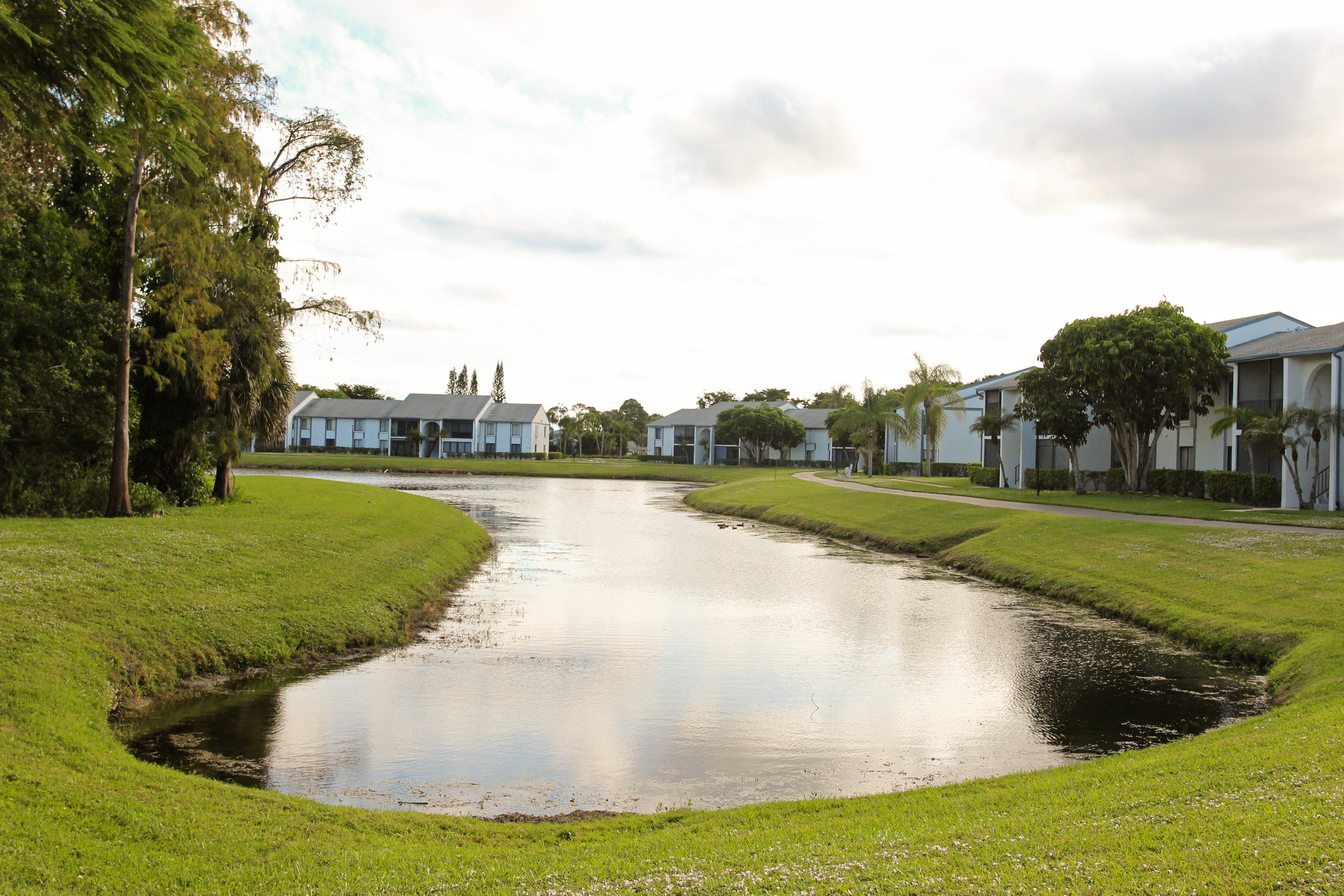 Home Palm Beach Realty & Trust Florida