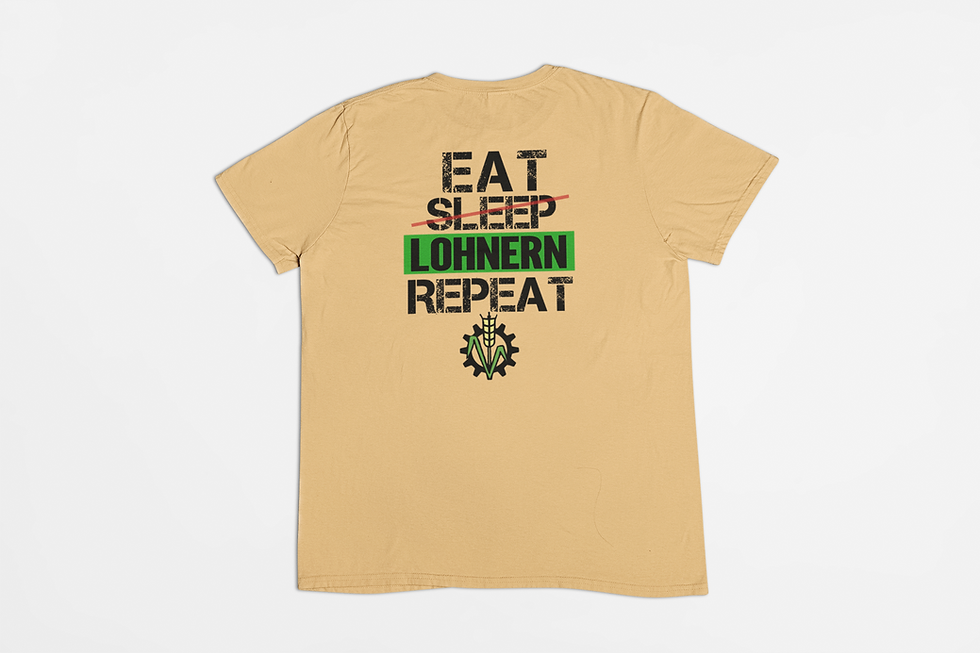 Miniaturbild: SuperLohner EAT SLEEP LOHNERN REPEAT Shirt mit front und Rückendruck