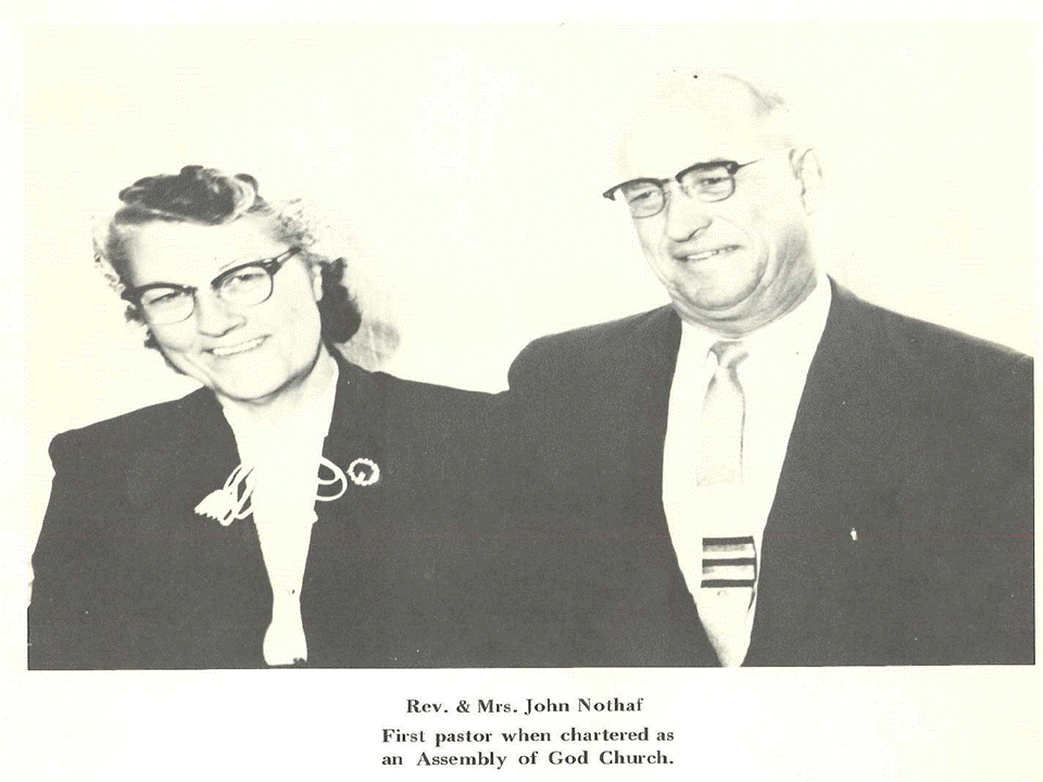 Rev and Mrs John Nothaf.gif