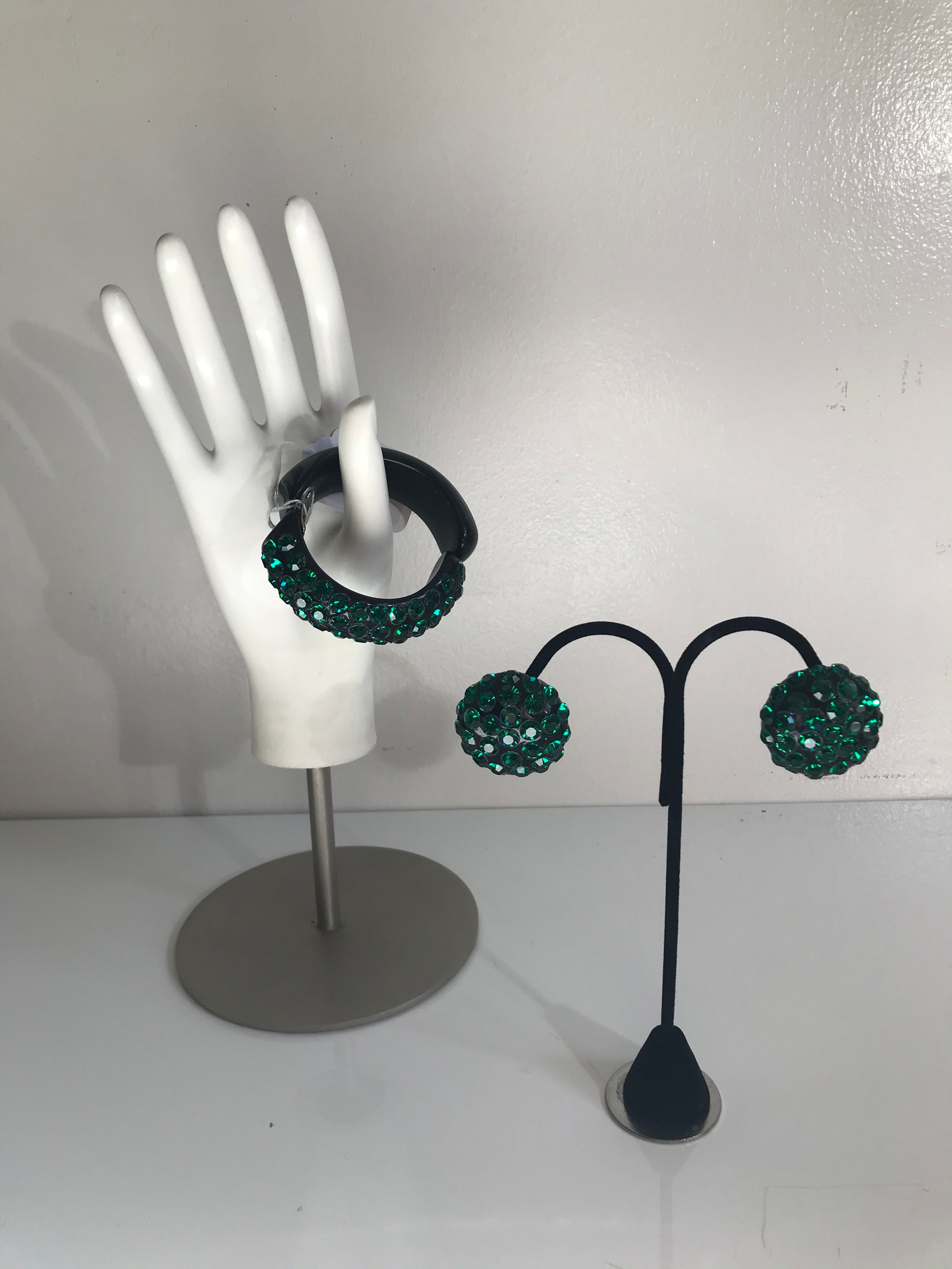 3pc Emerald Crystal Bakelite Set
