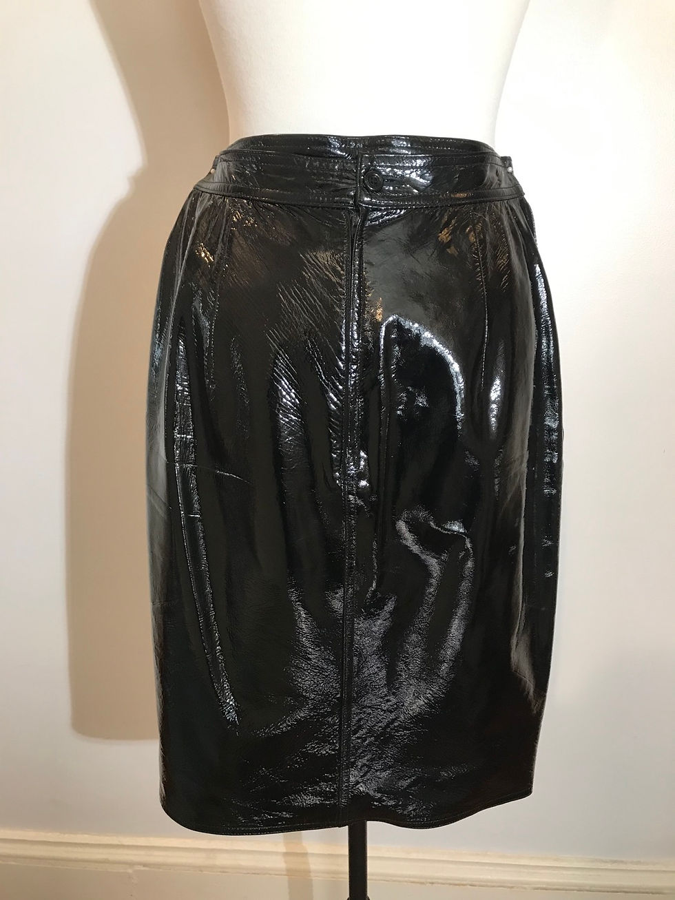 Thumbnail: UNGARO black patent leather slim skirt