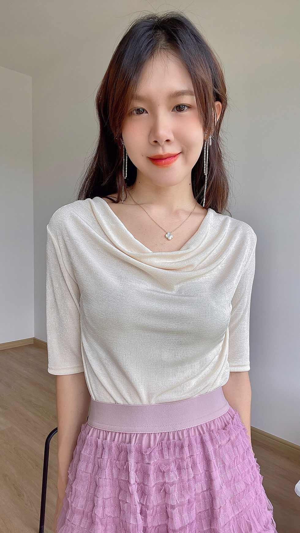 Thumbnail: VCA Inspired Golden Necklace_Pearl White