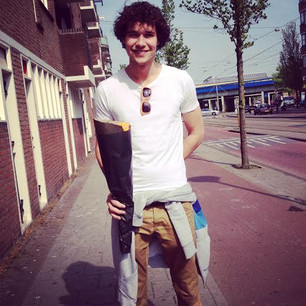 Bloemen voor Giel en de marktverkoper
