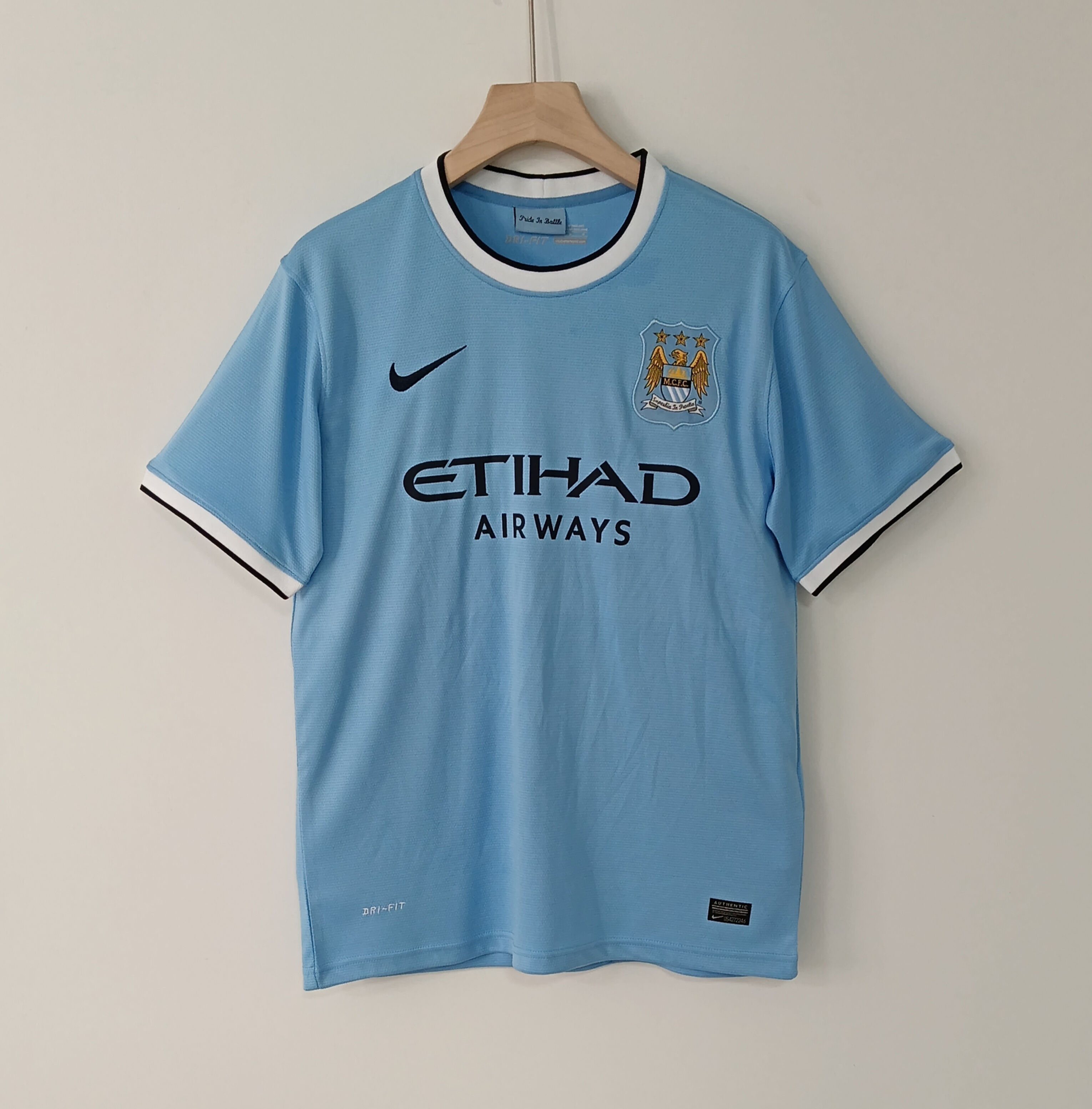 Manchester City 13/14 Home Kit