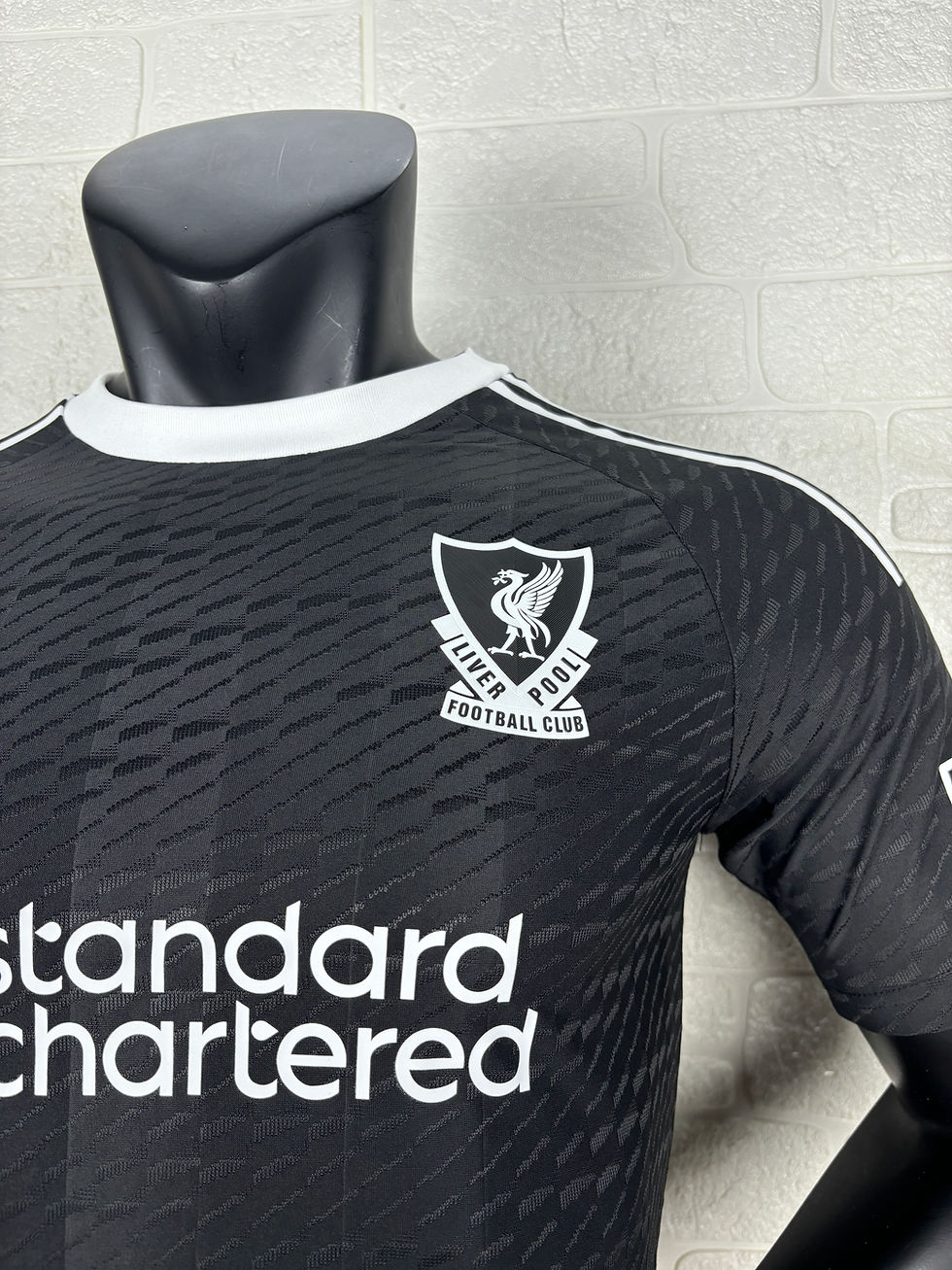 Thumbnail: Liverpool 25/26 Third Goalkeeper Kit
