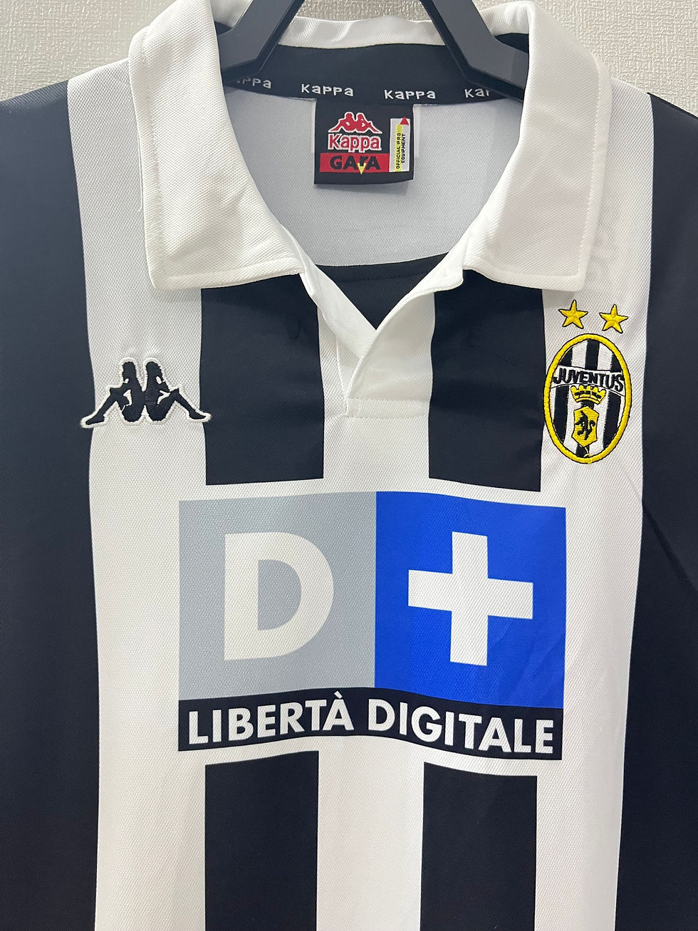 Thumbnail: Juventus 99/00 Home Kit Long Sleeves