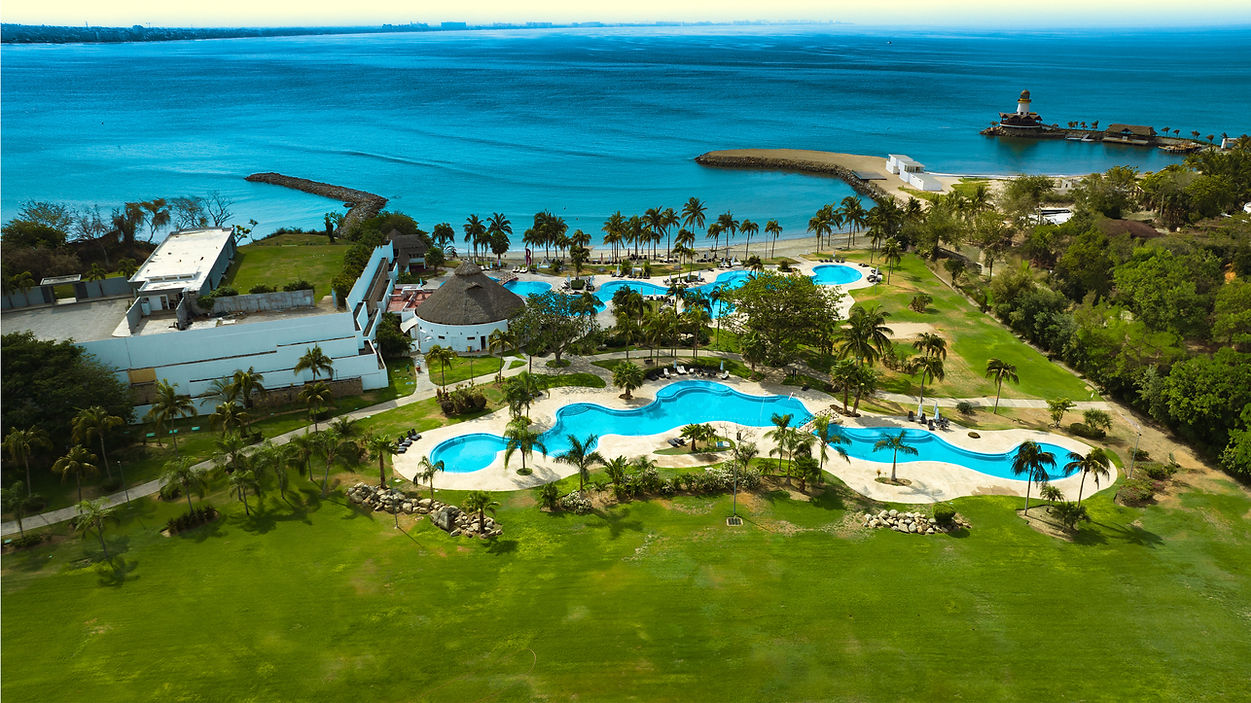 Club de playa aerea 300 dpi.jpg