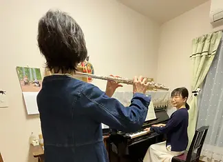 フルート教室ハーモニーのレッスン光景