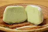 Matcha mochi ice cream