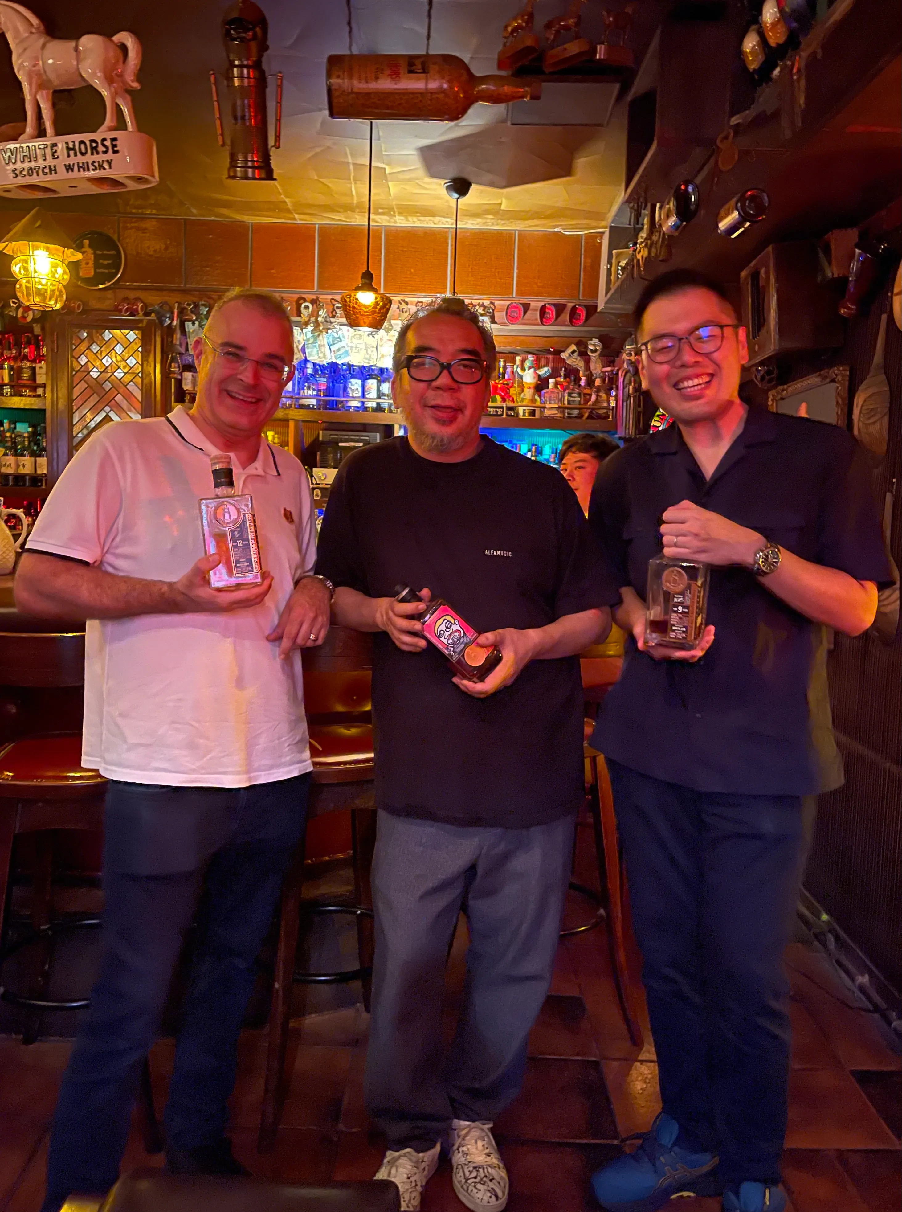 BARスリーマティーニ様 | シングルキャスクジャパン