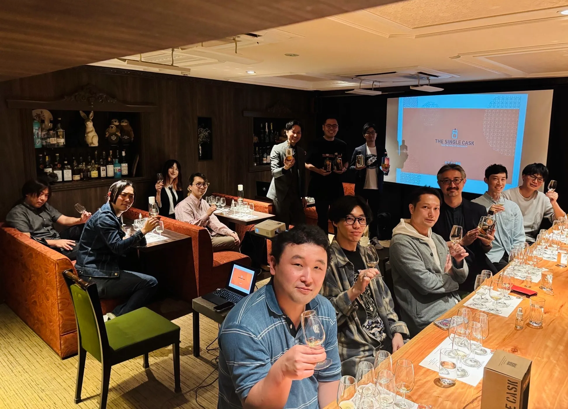 4月19日BAR BACCHUS様でのブランドセミナー