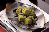 Matcha warabi mochi