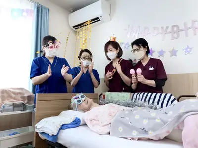 バースデーイベントの様子 | ナーシングホーム悠ライフ