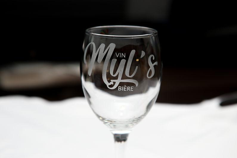Gravue verre et bois - sublimepersonnalisation.fr.jpg