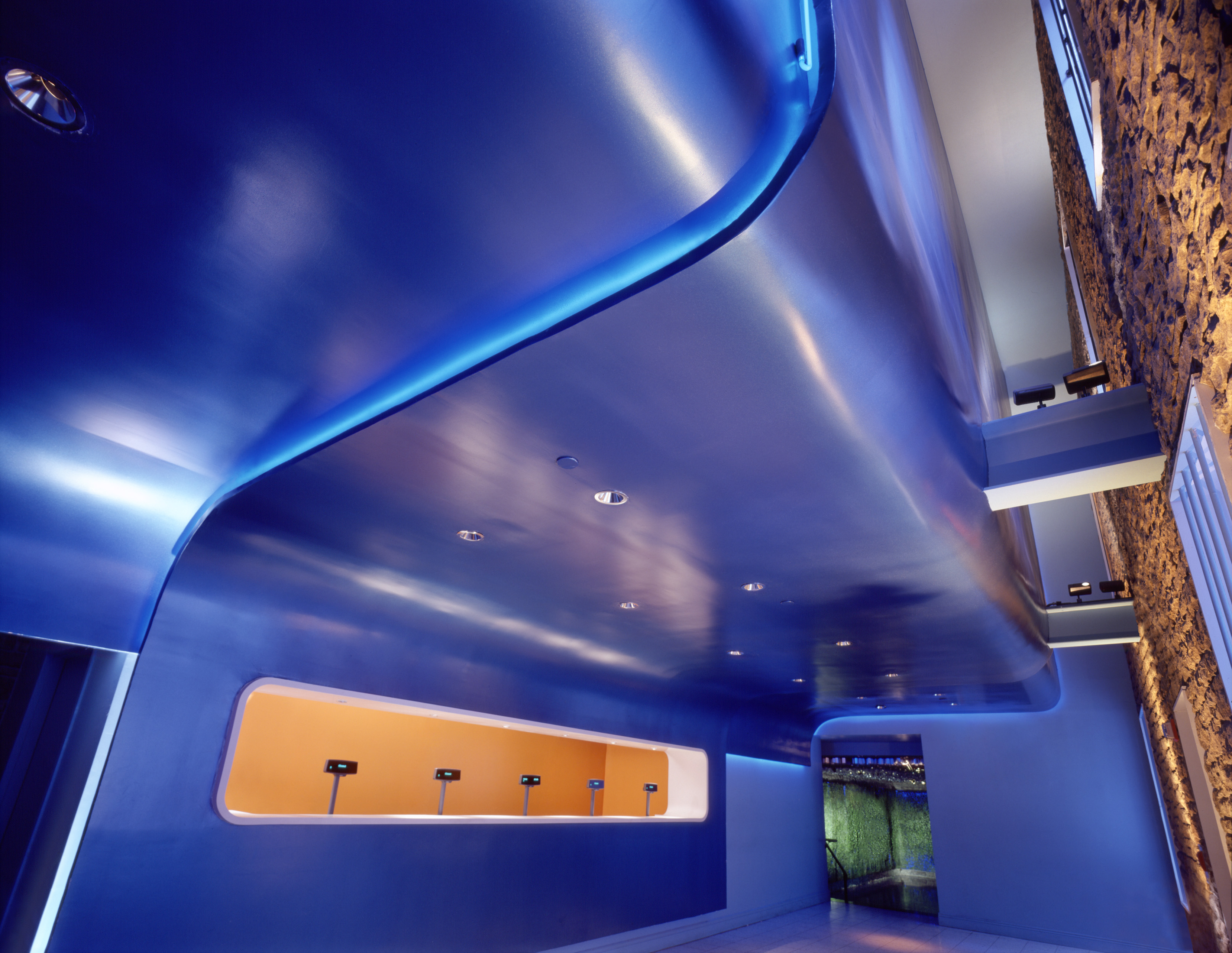 Avalon New York Wonder Works Construction