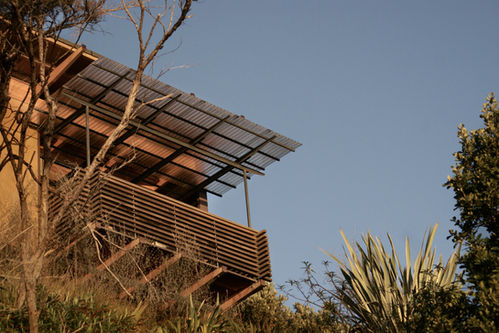 BOMC resort, Bay of Many Coves Resort, Sounds construction, Queen Charlotte Sounds, T&D Construction Register Master Builders House of the Year National Winner, 2004, Cook Sargisson & Pirie, Structural Design Group