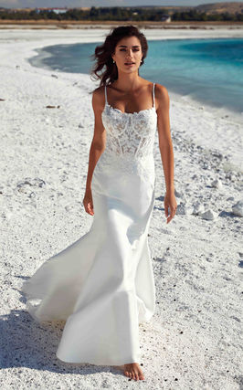 plus size formal bridesmaid dresses Strapless Sweetheart Plus-Size Prom Dress Black / 18