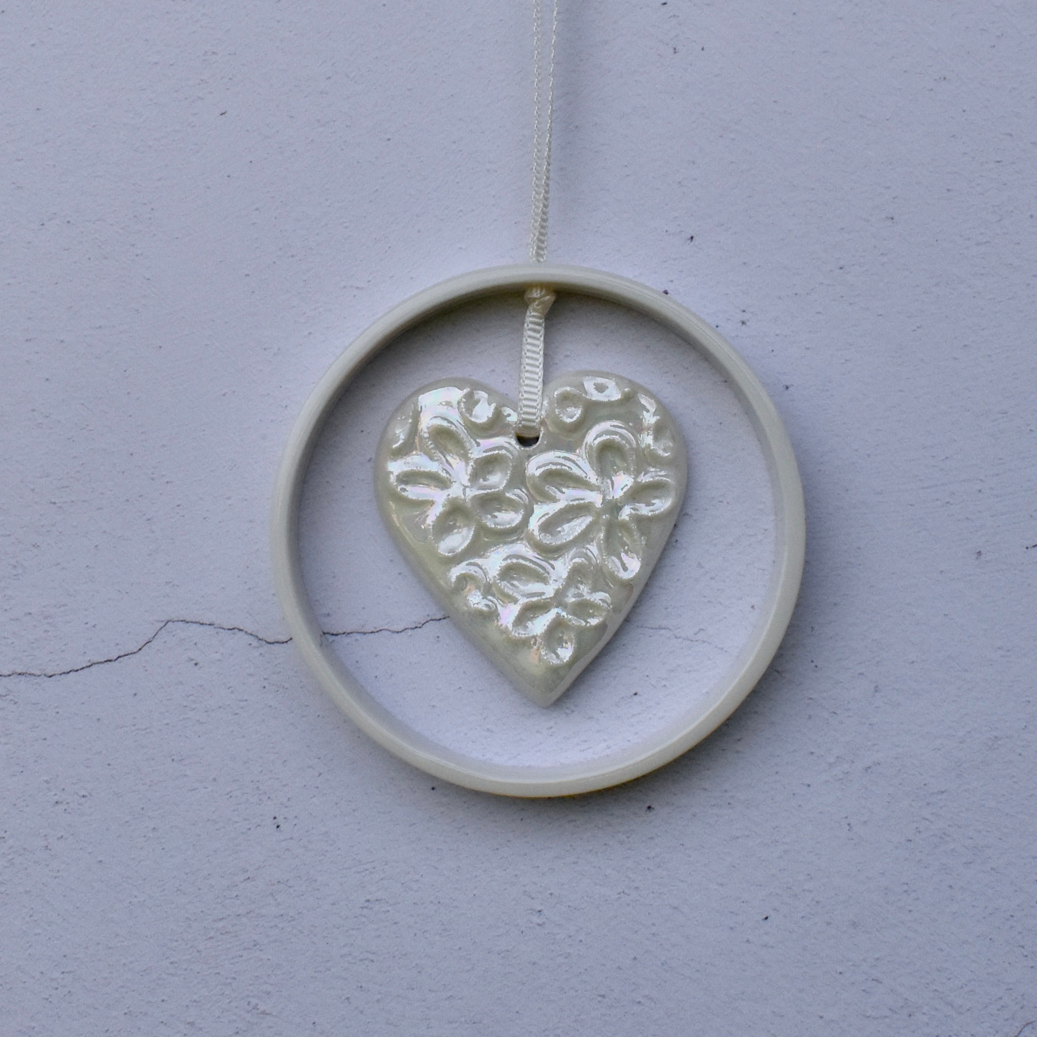 Porcelain slip-trailed hanging love heart gift