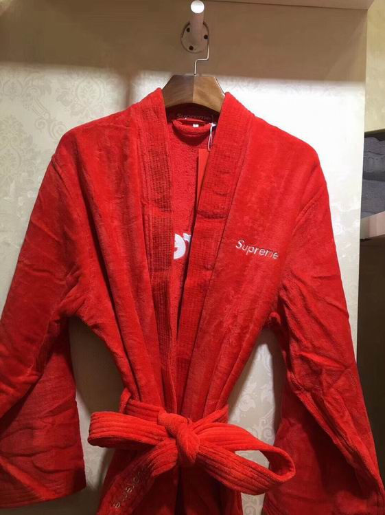 Thumbnail: SuPreme BathRobe