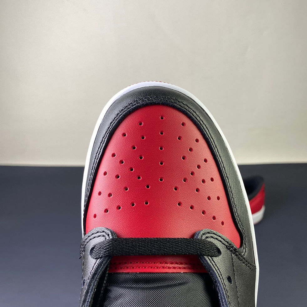 Thumbnail: AJ 1