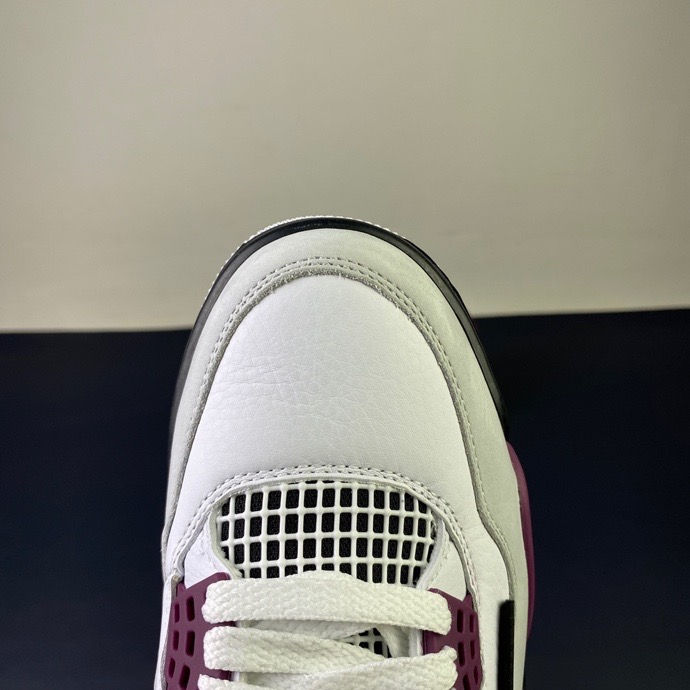 Thumbnail: AJ 4
