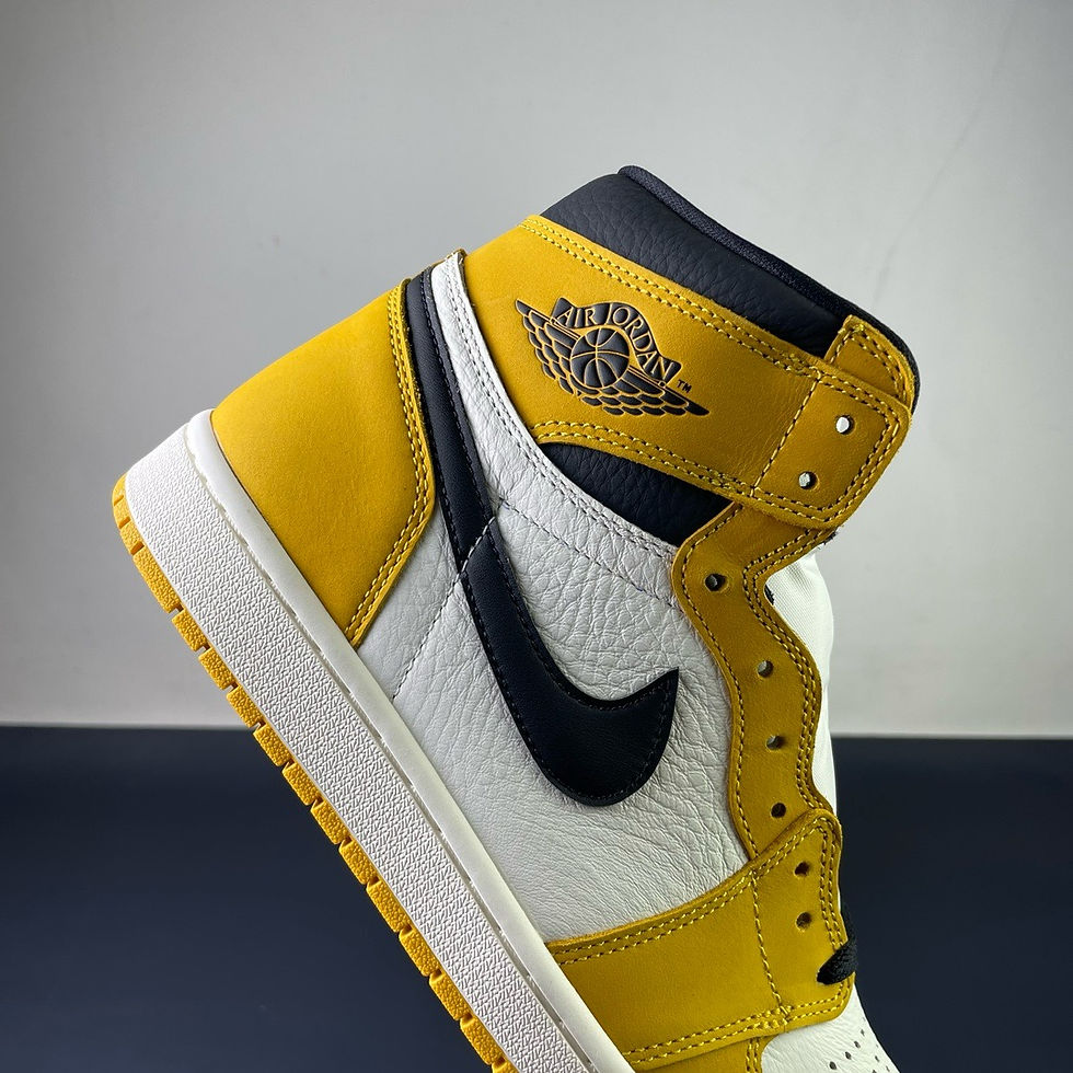 Thumbnail: AJ 1