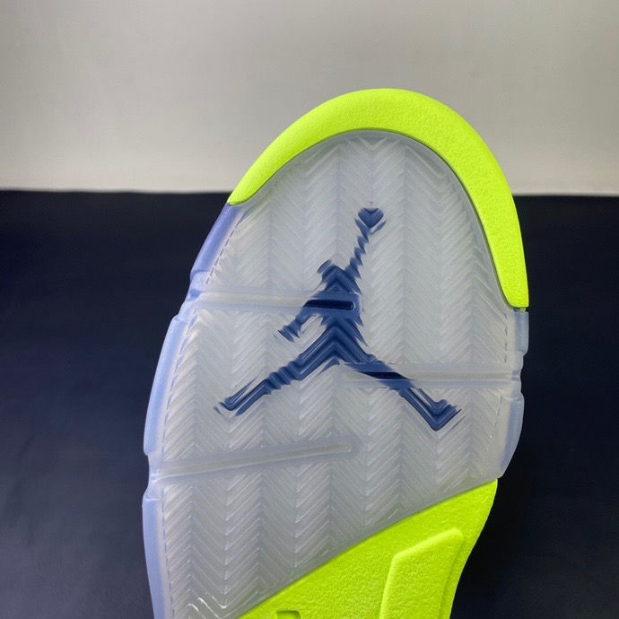 Thumbnail: AJ5