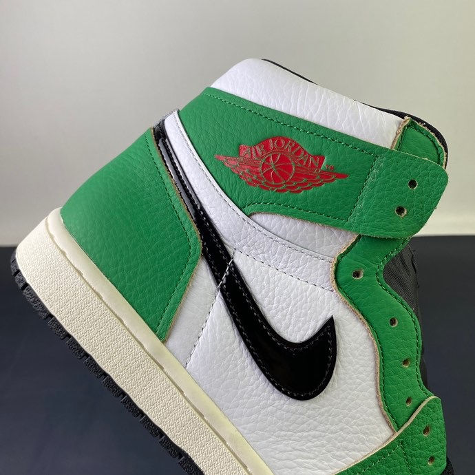 Thumbnail: AJ1