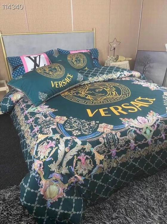 Thumbnail: Versace Bedding