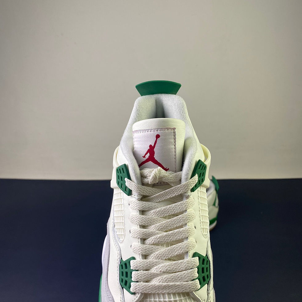 Thumbnail: AJ 4