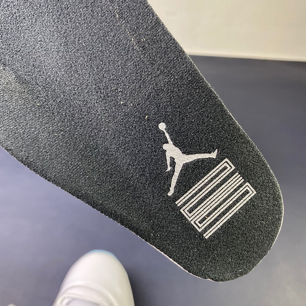 Thumbnail: AJ11