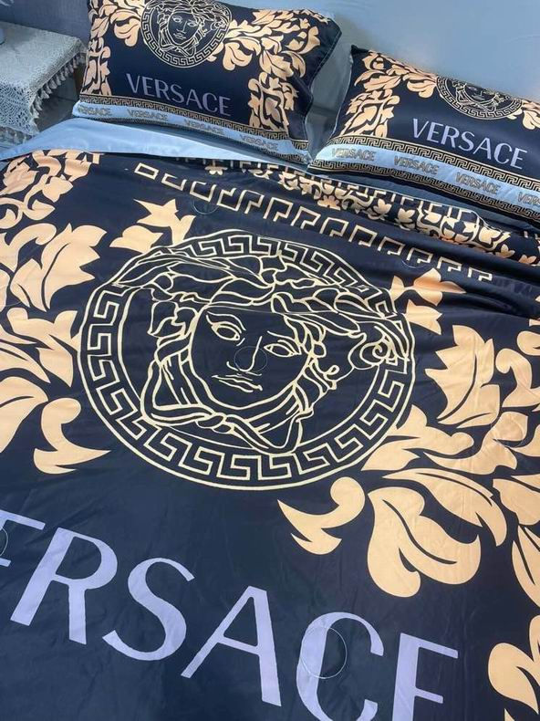Thumbnail: Versace Bedding